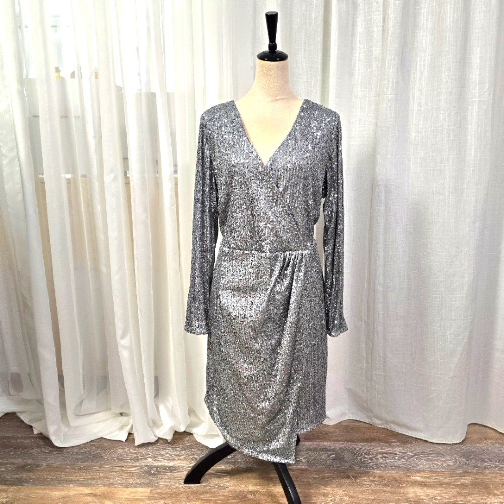 City Chic Silver‎ Sequin Faux Wrap Dress Plus Size 16 Regencycore Event Glam